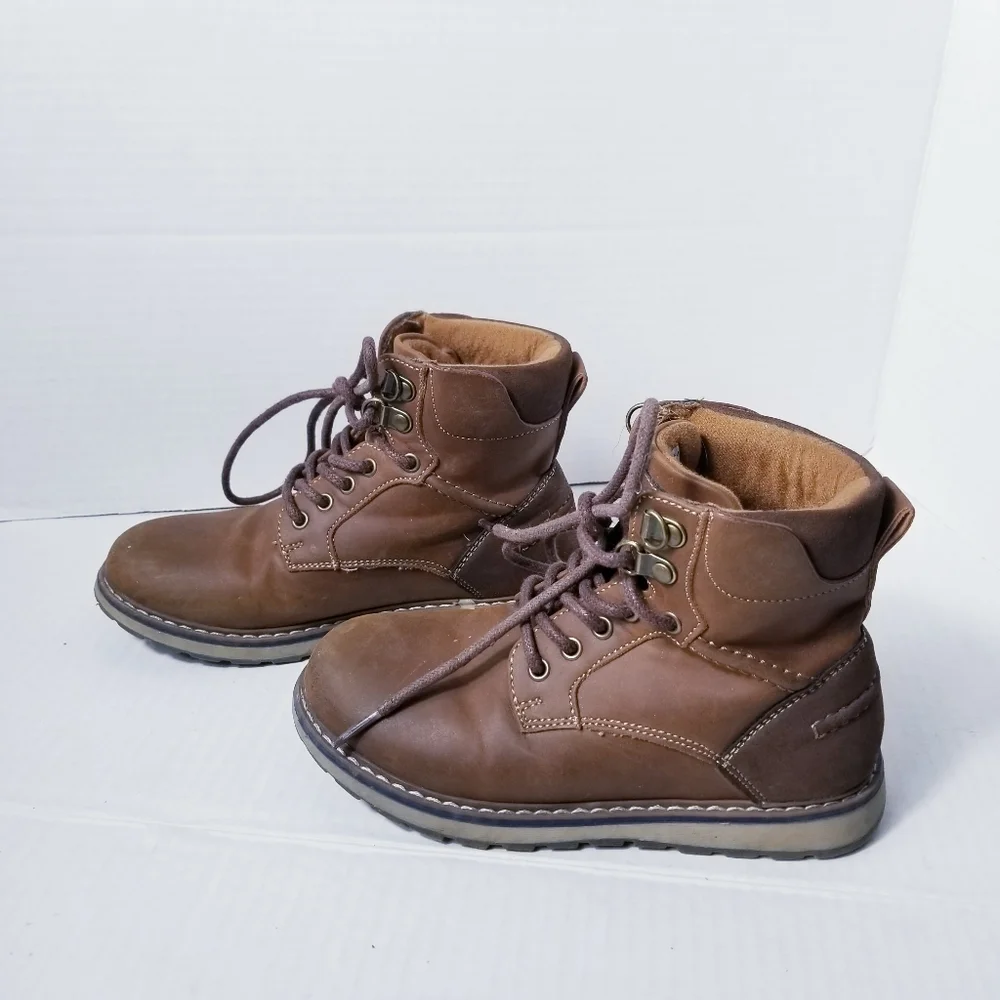 ASHFORD HAYES BOY'S BROWN BOOTS SIZE 13